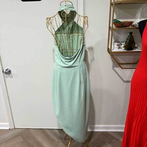 ASTR Jodie Dress Mint Size L Asymmetrical Halter Strap Low Back Keyhole Wedding - Picture 9 of 13
